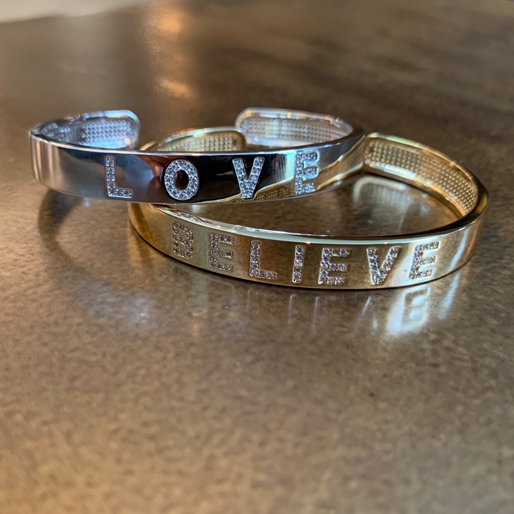 Love cuff , or believe cuff stainless with gold
